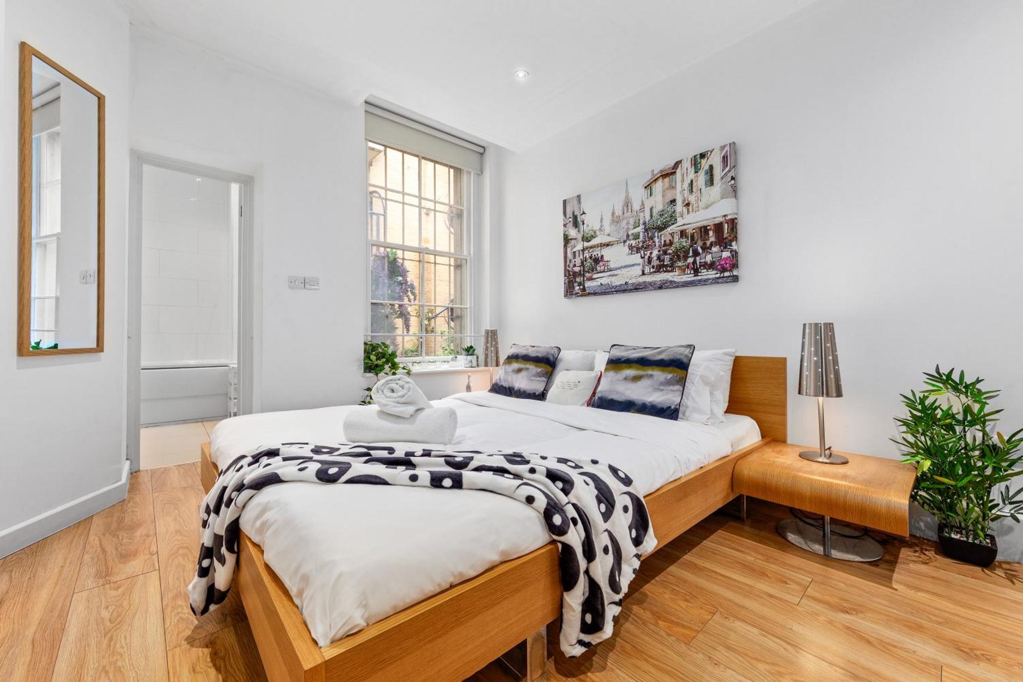 3-Bedroom Flat In London Sleeps 14 Hy1 Dış mekan fotoğraf